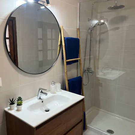 Apartamento Almirante Ii Vv *
