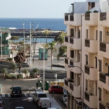 公寓 Almirante Ii Vv 阿雷西费